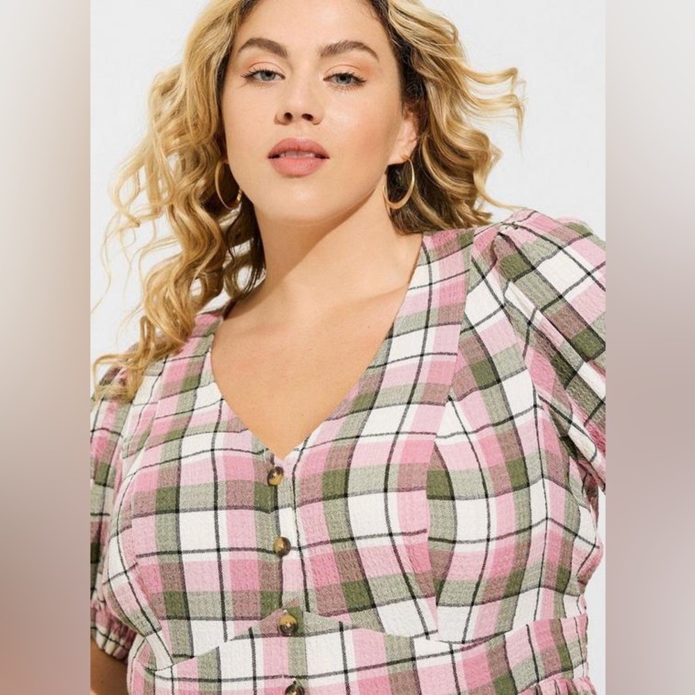 Torrid Plaid Babydoll Crinkle Flannel Gauze Button Up Short Sleeve Plus Size 1X - Picture 2 of 12